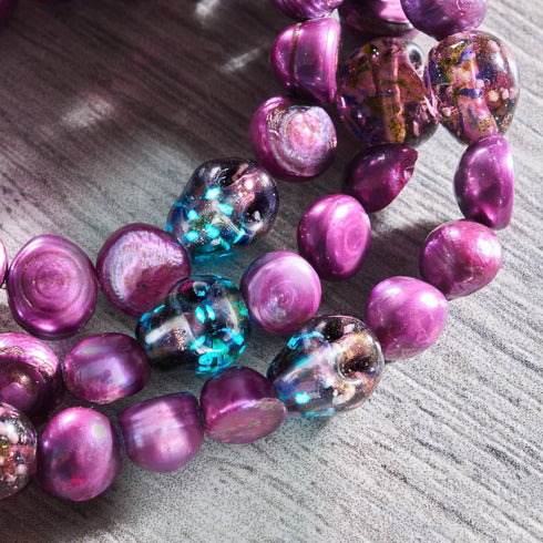 Violet Shadows | Bracelet en argent sterling 925 avec perles d'eau douce violettes et tête de mort en verre Firefly